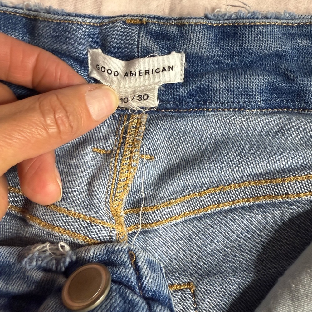 Good American Light Blue Denim Jeans